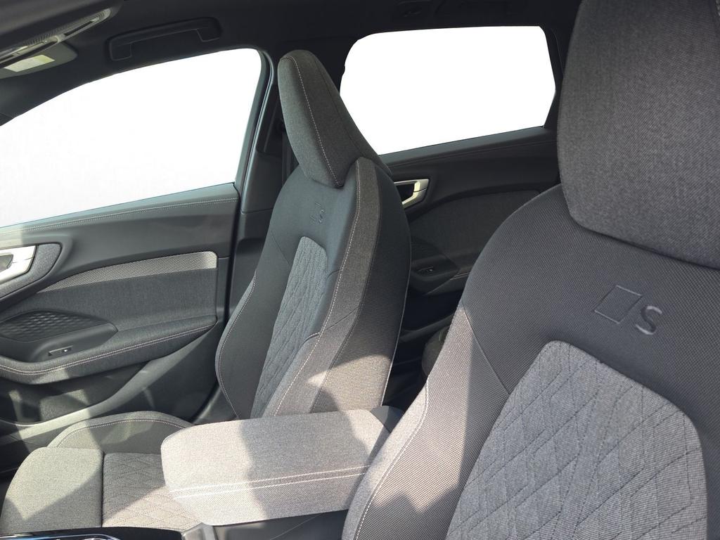 Audi A5 2025 г. Чёрный, пробег 20080 км