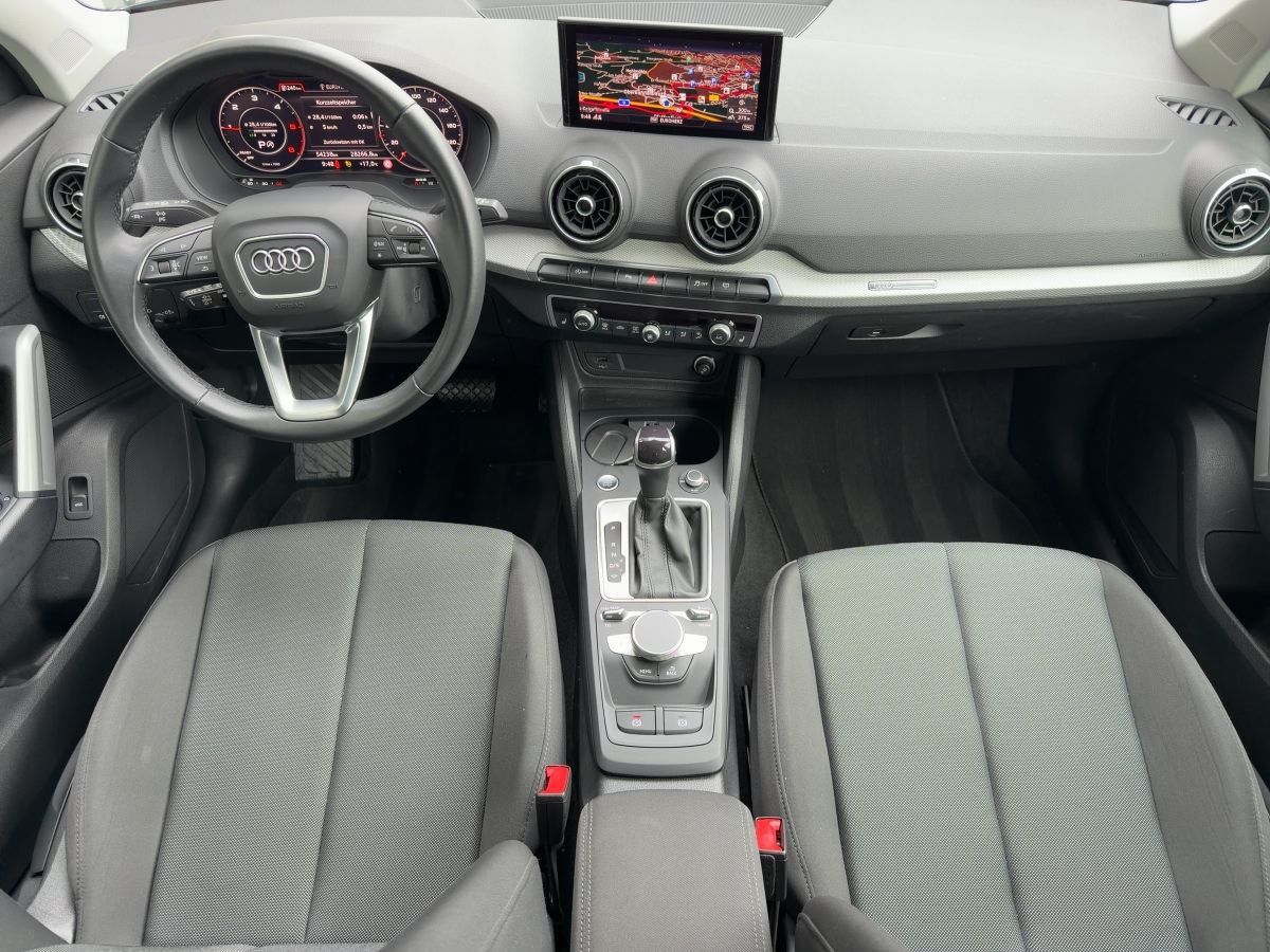 Audi Q2 2023 г. Чёрный, пробег 54237 км