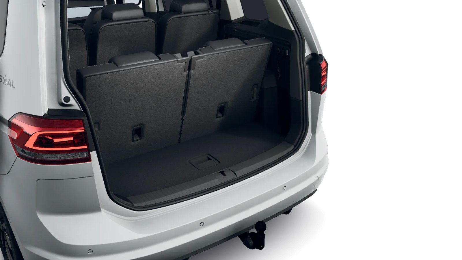 Volkswagen Touran 2025 г. Белый, пробег 16789 км
