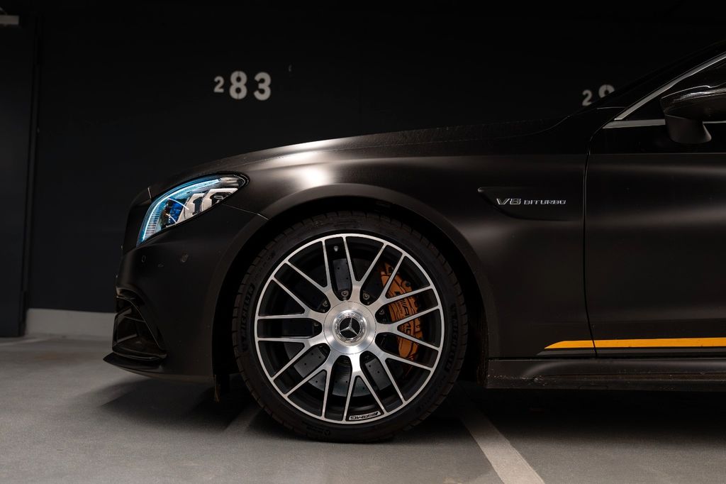 Mercedes-Benz C 63 AMG 2022 г. Чёрный, пробег 43500 км