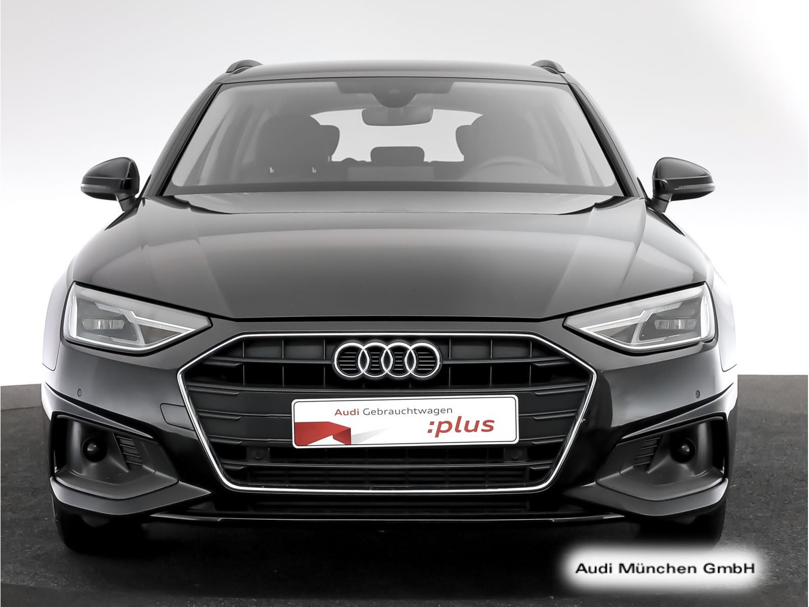 Audi A4 2023 г. Чёрный, пробег 46084 км