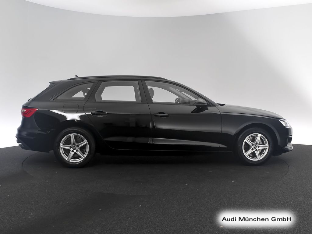 Audi A4 2023 г. Чёрный, пробег 46084 км