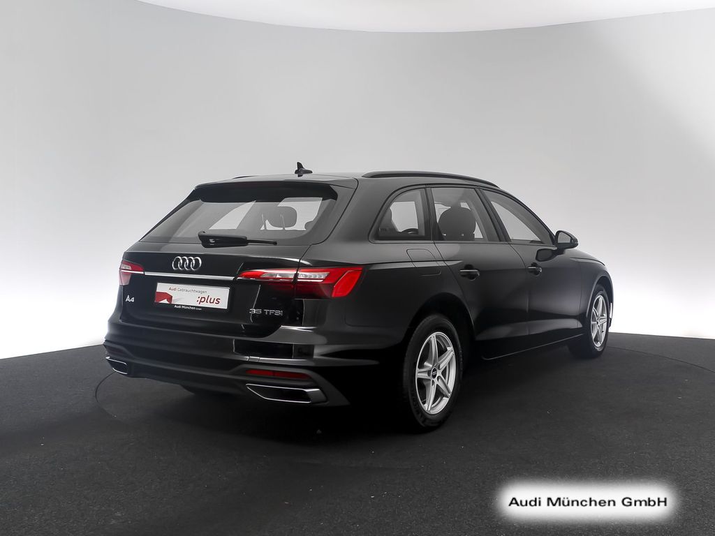 Audi A4 2023 г. Чёрный, пробег 46084 км