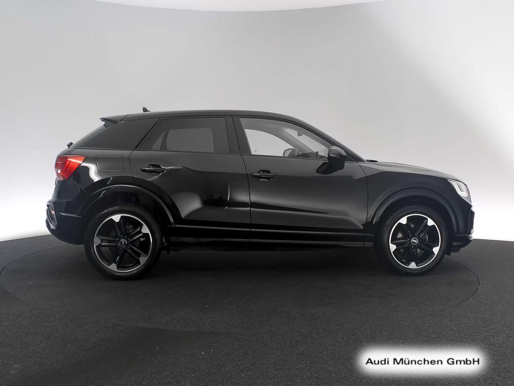 Audi Q2 2024 г. Чёрный, пробег 40919 км