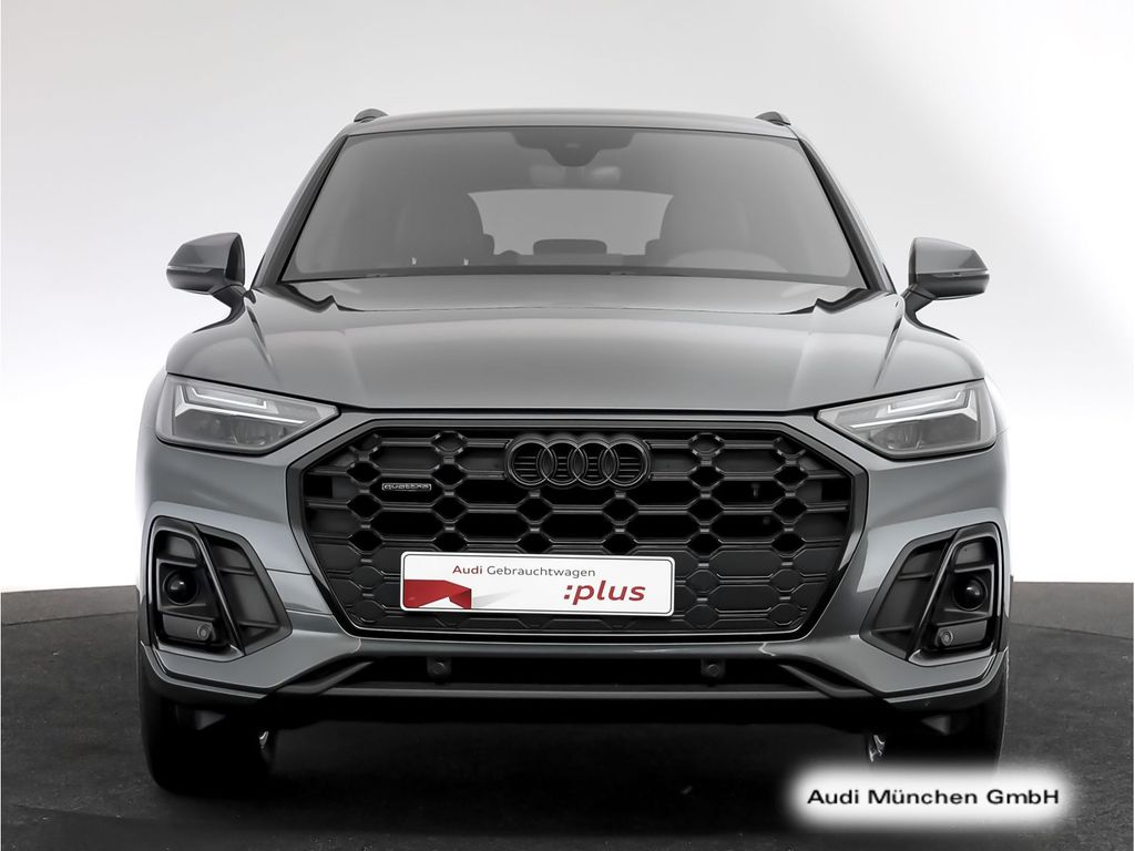 Audi Q5 2023 г. Серый, пробег 28227 км