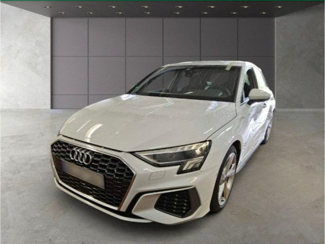 Audi A3 2023 г. Белый, пробег 59400 км