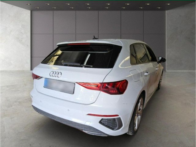 Audi A3 2023 г. Белый, пробег 59400 км