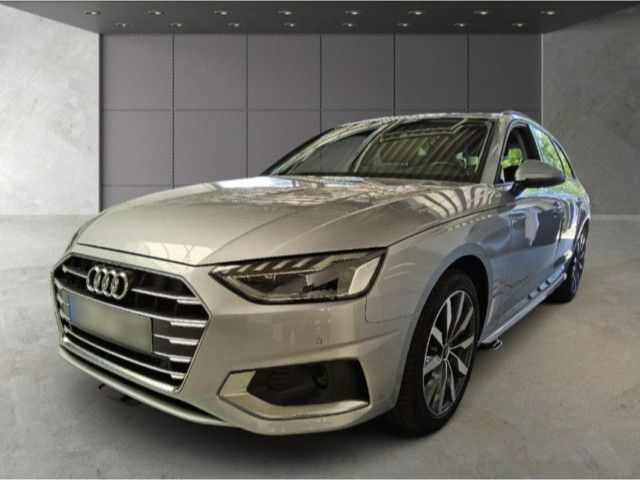 Audi A4 2023 г. Серебристый, пробег 52300 км