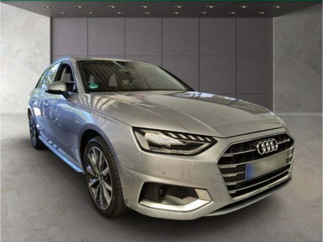 Audi A4 2023 г. Серебристый, пробег 52300 км