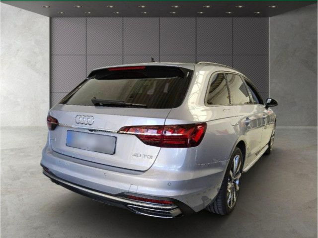Audi A4 2023 г. Серебристый, пробег 52300 км