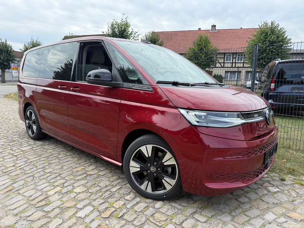 Volkswagen T7 MULTIVAN 2024 г. Красный, пробег 10000 км