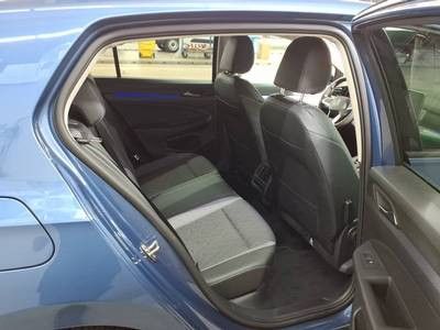 Volkswagen Golf 2025 г. Синий, пробег 15200 км