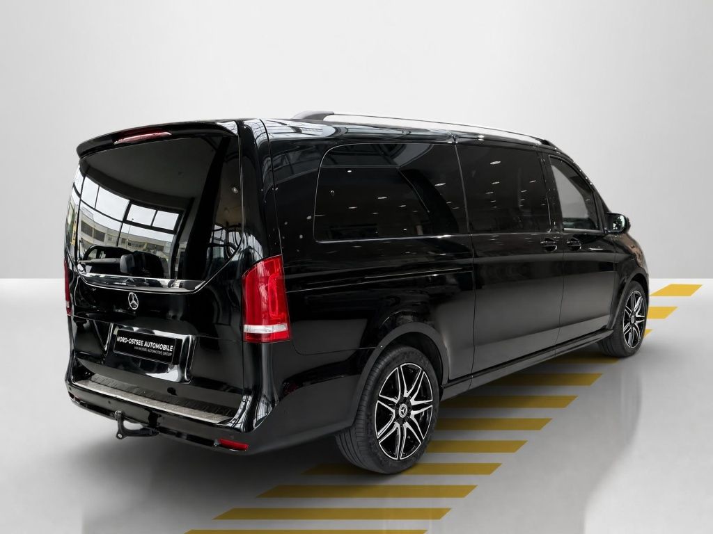 Mercedes-Benz V 300 2023 г. Чёрный, пробег 45337 км