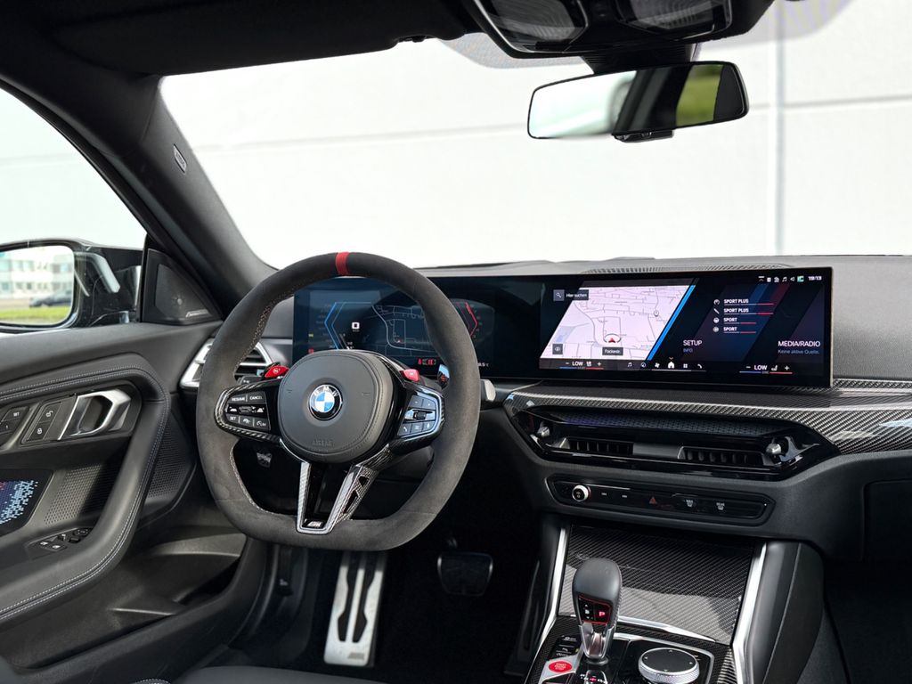 BMW M2 2025 г. Чёрный, пробег 39065 км