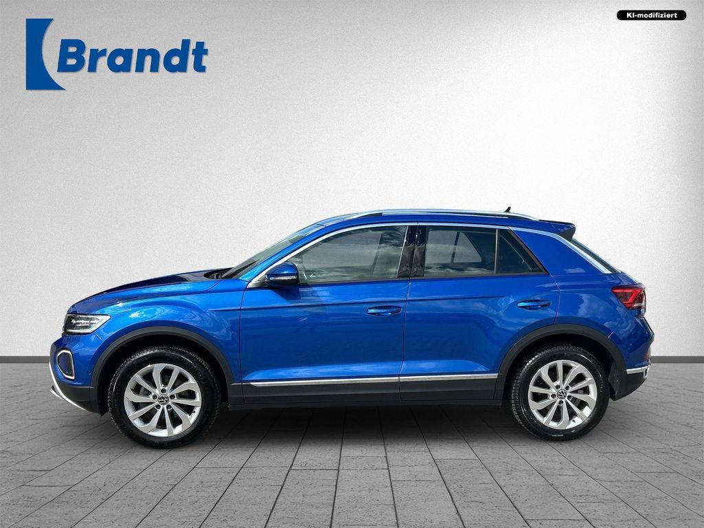 Volkswagen T-Roc 2023 г. Синий, пробег 38450 км