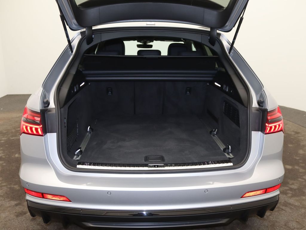 Audi S6 2023 г. Серебристый, пробег 31500 км