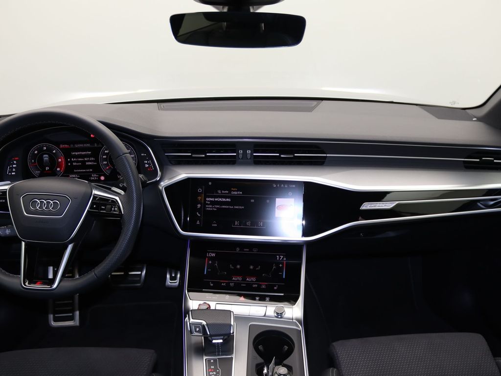 Audi S6 2023 г. Серебристый, пробег 31500 км