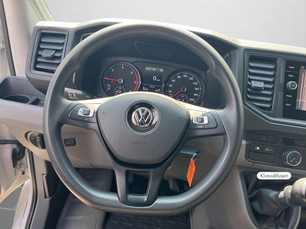 Volkswagen CRAFTER 2022 г. Белый, пробег 48144 км