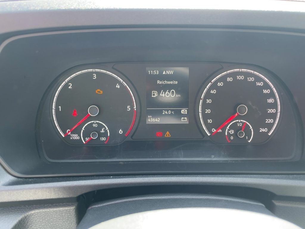 Volkswagen CADDY MAXI 2021 г. Серебристый, пробег 43650 км