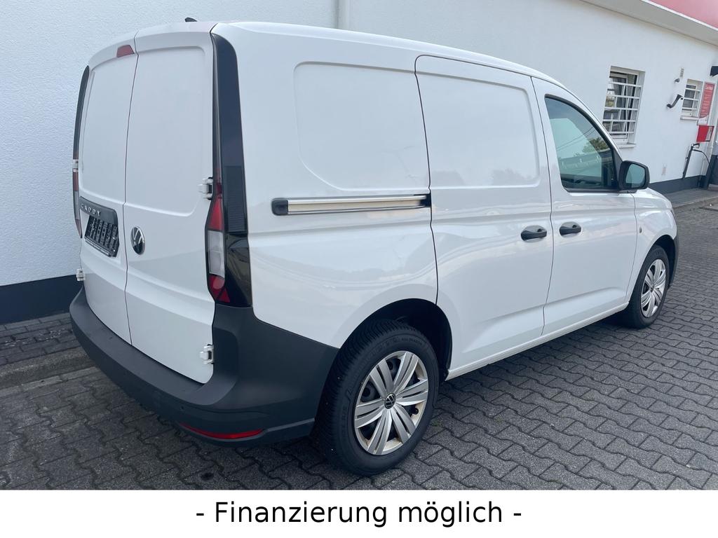 Volkswagen Caddy 2022 г. Белый, пробег 48900 км