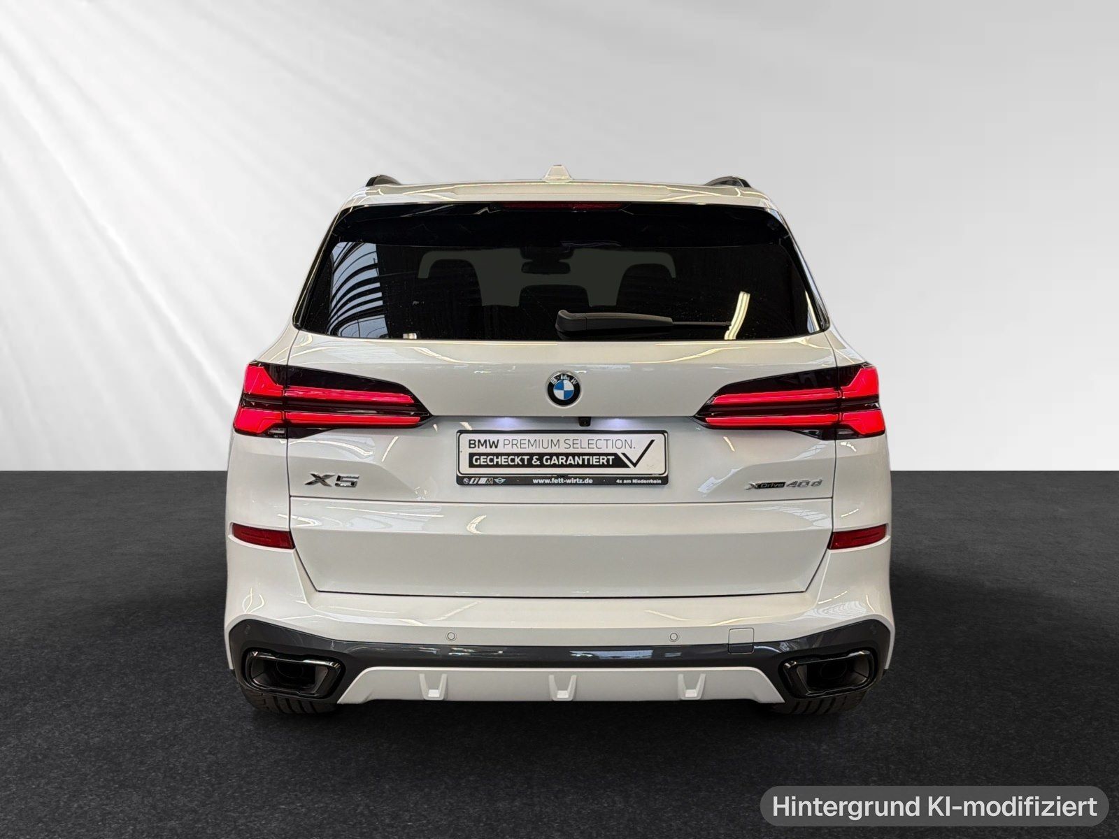 BMW X5 2025 г. Белый, пробег 23400 км