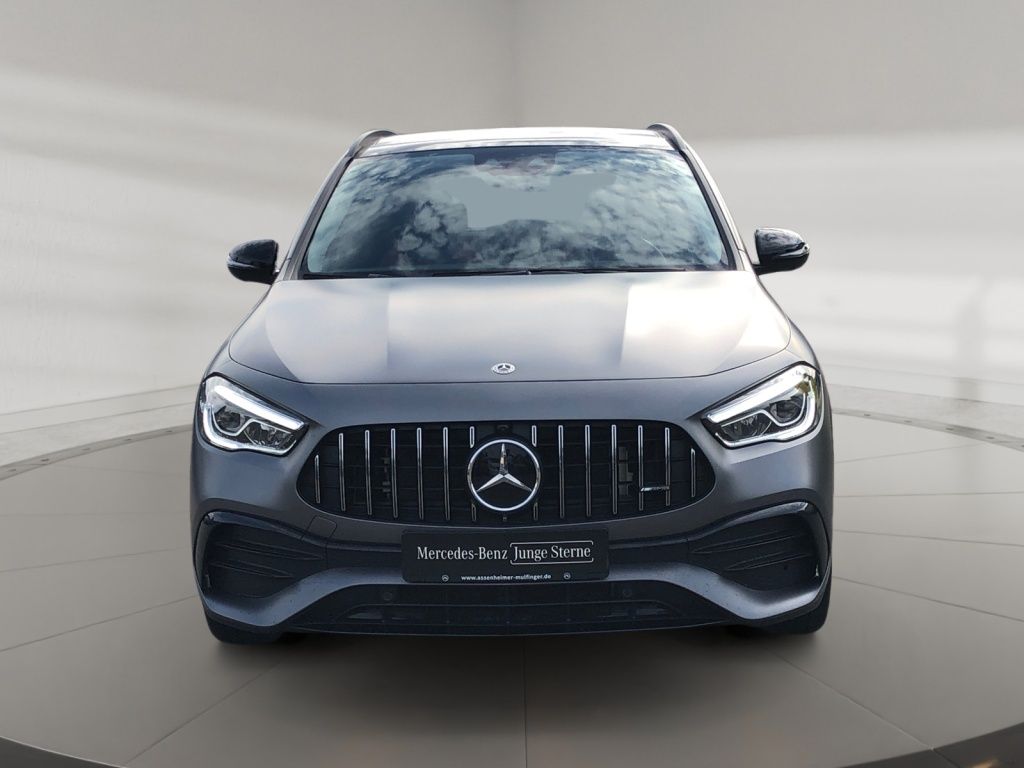 Mercedes-Benz GLA 35 AMG 2022 г. Серый, пробег 44460 км