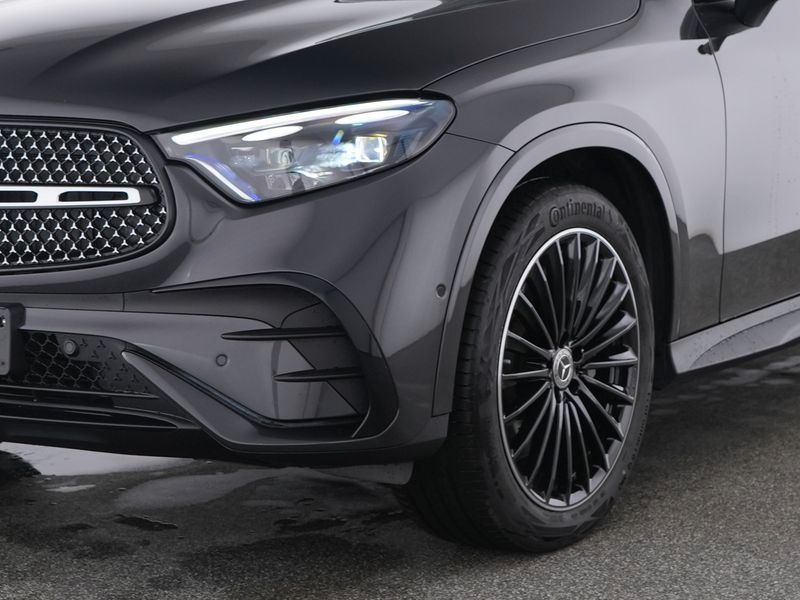 Mercedes-Benz GLC 300 2025 г. Серый, пробег 24094 км