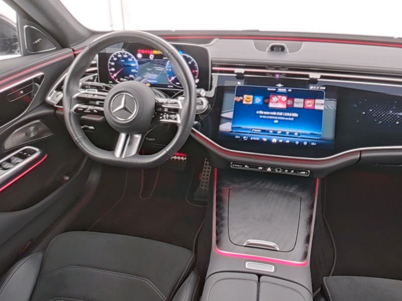 Mercedes-Benz E 220 2025 г. Серый, пробег 18099 км