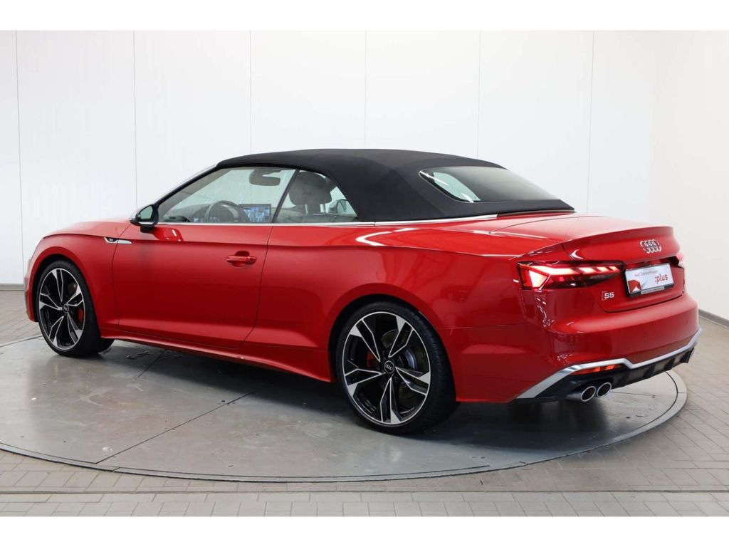 Audi S5 2022 г. Красный, пробег 44915 км
