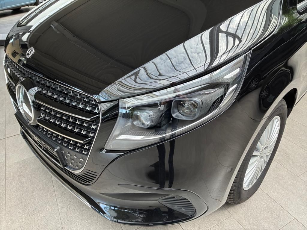 Mercedes-Benz V 300 2025 г. Чёрный, пробег 53326 км