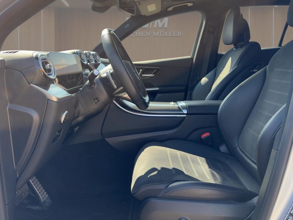 Mercedes-Benz GLC 300 2025 г. Серебристый, пробег 36052 км