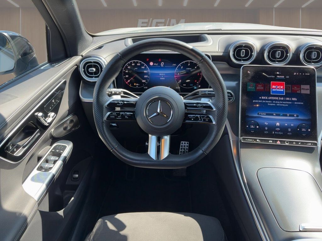 Mercedes-Benz GLC 300 2025 г. Серебристый, пробег 36052 км