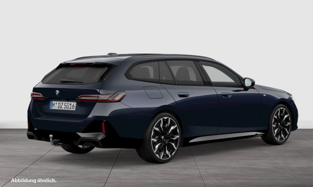BMW 520 2025 г. Чёрный, пробег 38023 км