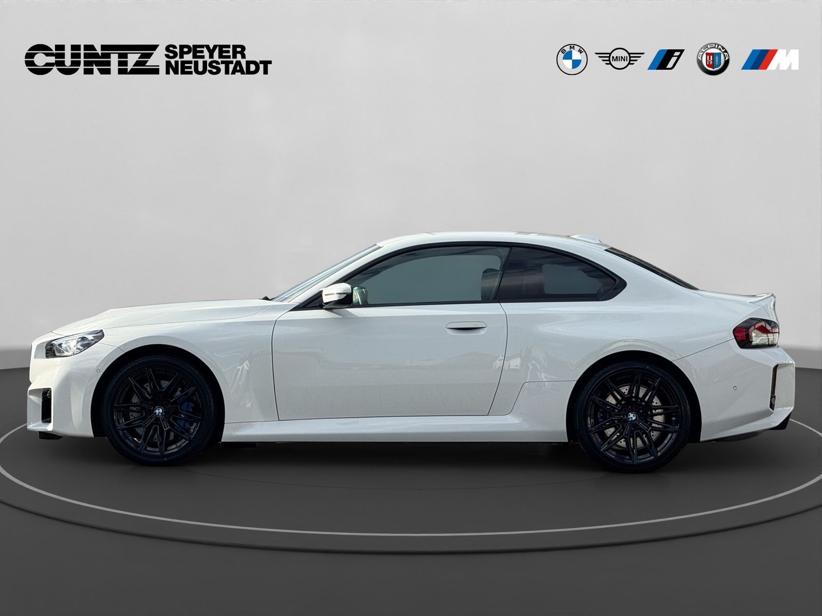 BMW M2 2025 г. Белый, пробег 12418 км