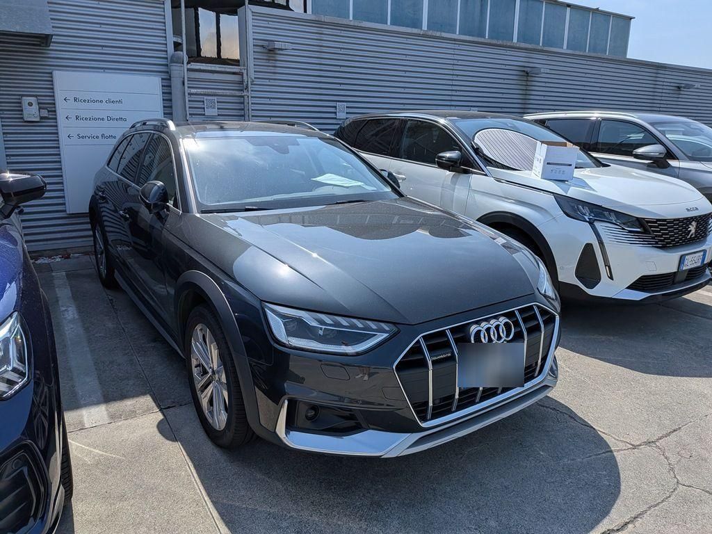 Audi A4 allroad 2023 г. Серый, пробег 26708 км