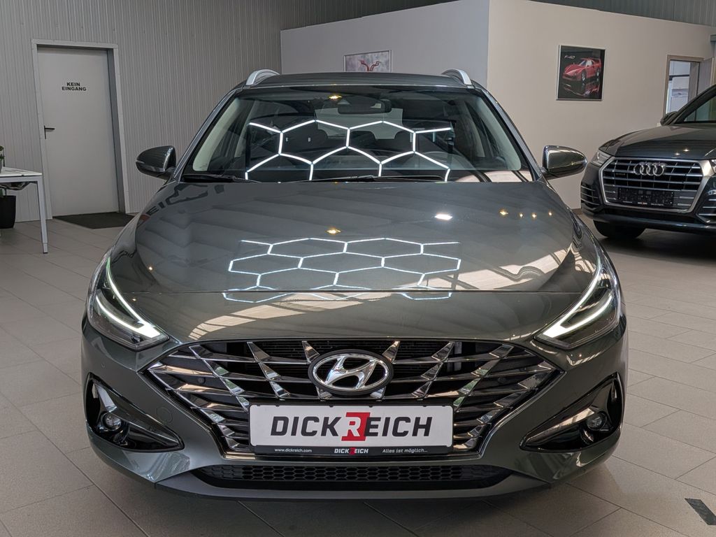 Hyundai i30 2024 г. Серый, пробег 52272 км