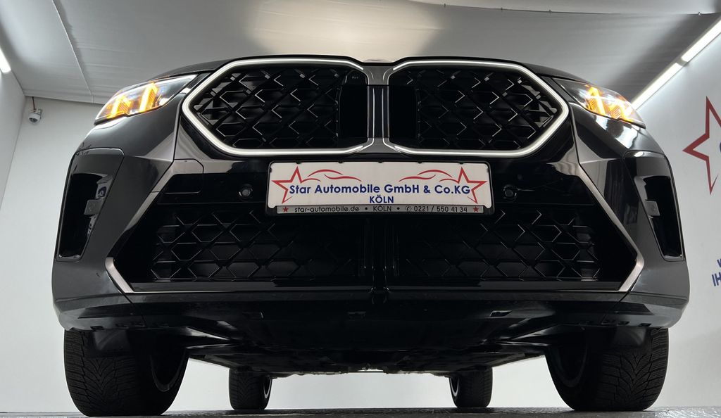 BMW X2 2026 г. Чёрный, пробег 15318 км