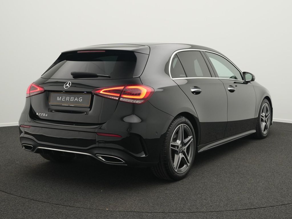 Mercedes-Benz A 220 2023 г. Чёрный, пробег 39206 км