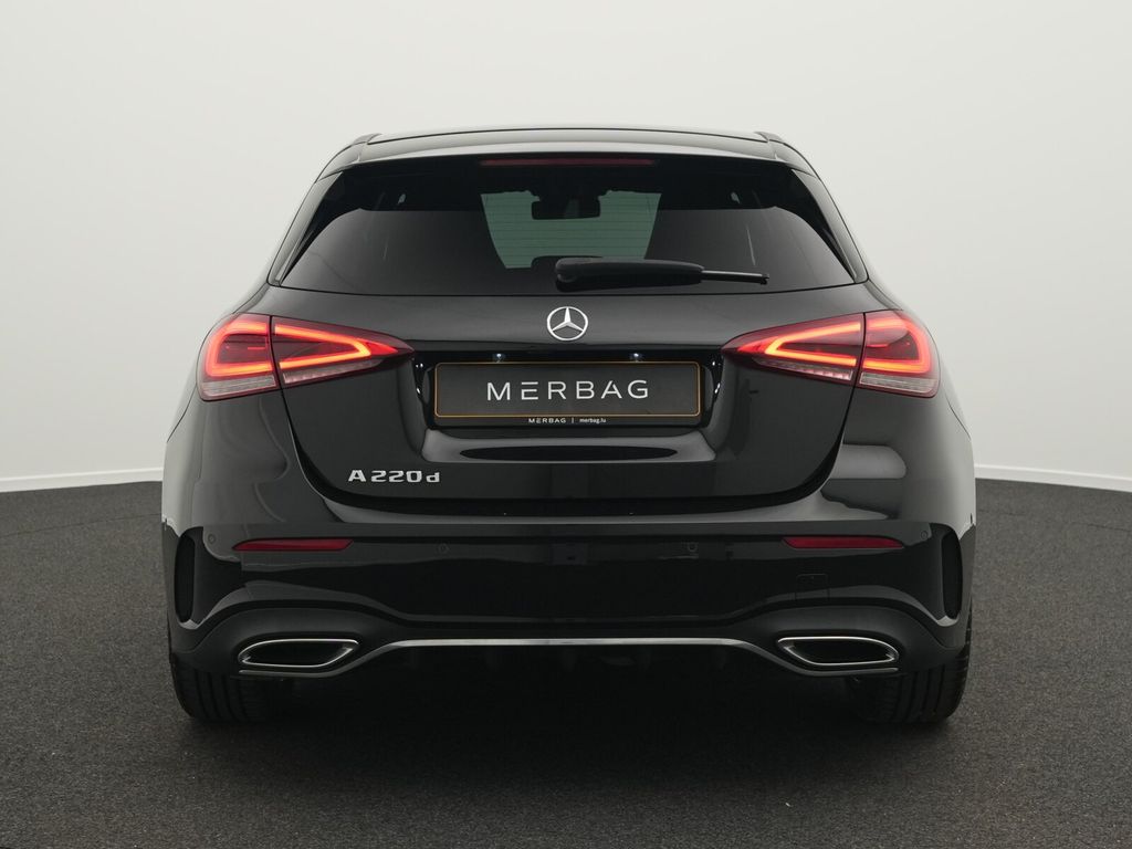 Mercedes-Benz A 220 2023 г. Чёрный, пробег 39206 км