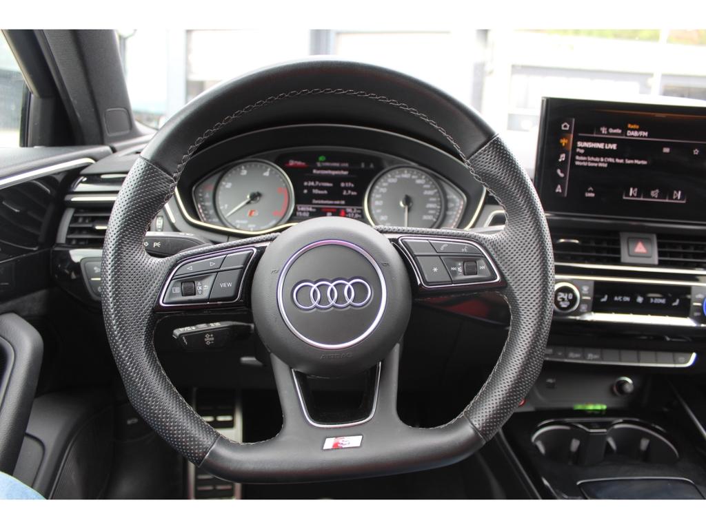 Audi S4 2023 г. Синий, пробег 59400 км