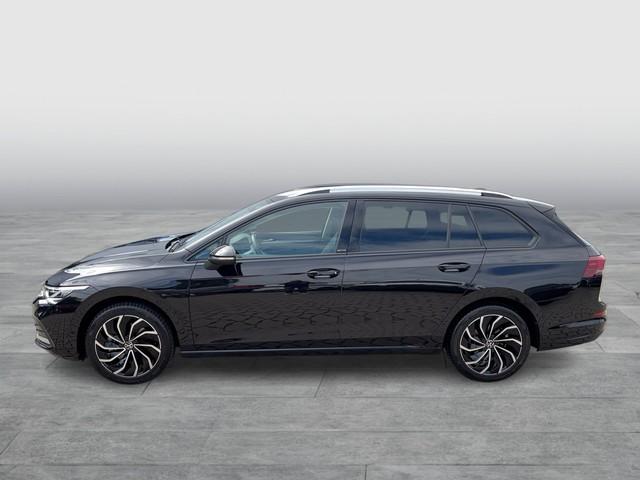 Volkswagen Golf 2023 г. Чёрный, пробег 48480 км