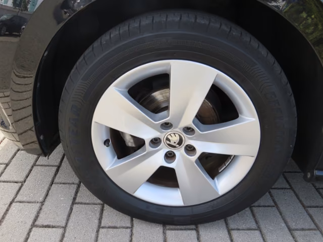 Skoda Scala 2022 г. Чёрный, пробег 56378 км