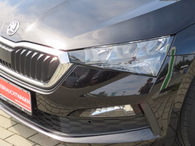 Skoda Scala 2022 г. Чёрный, пробег 56378 км