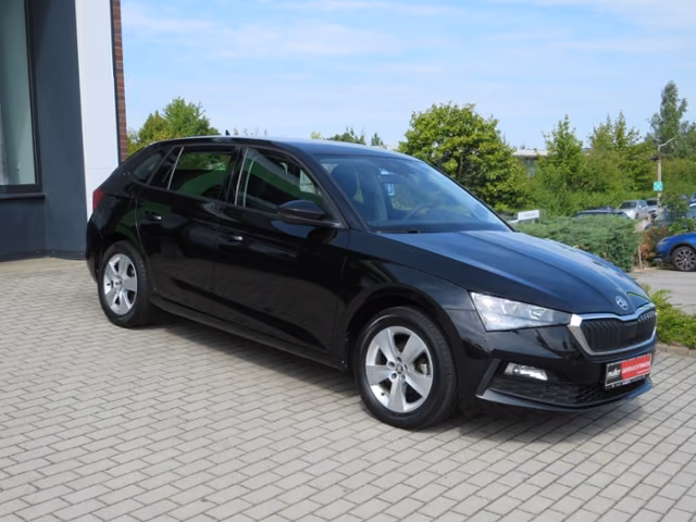 Skoda Scala 2022 г. Чёрный, пробег 56378 км