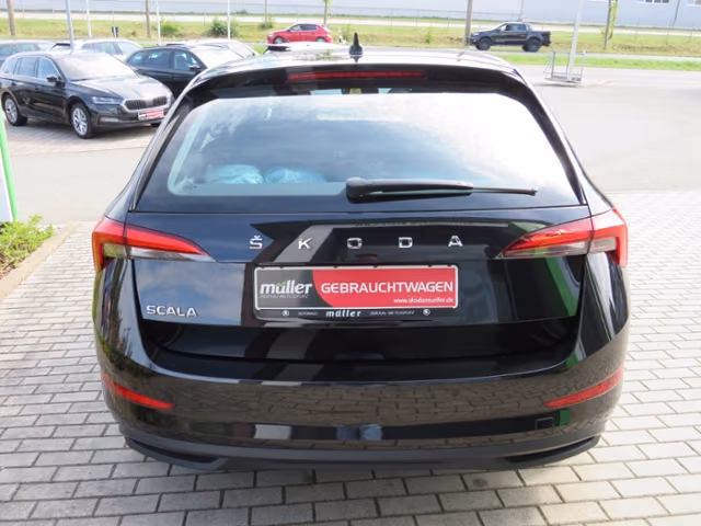 Skoda Scala 2022 г. Чёрный, пробег 56378 км