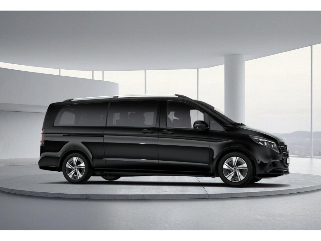 Mercedes-Benz V 250 2026 г. Чёрный, пробег 10900 км