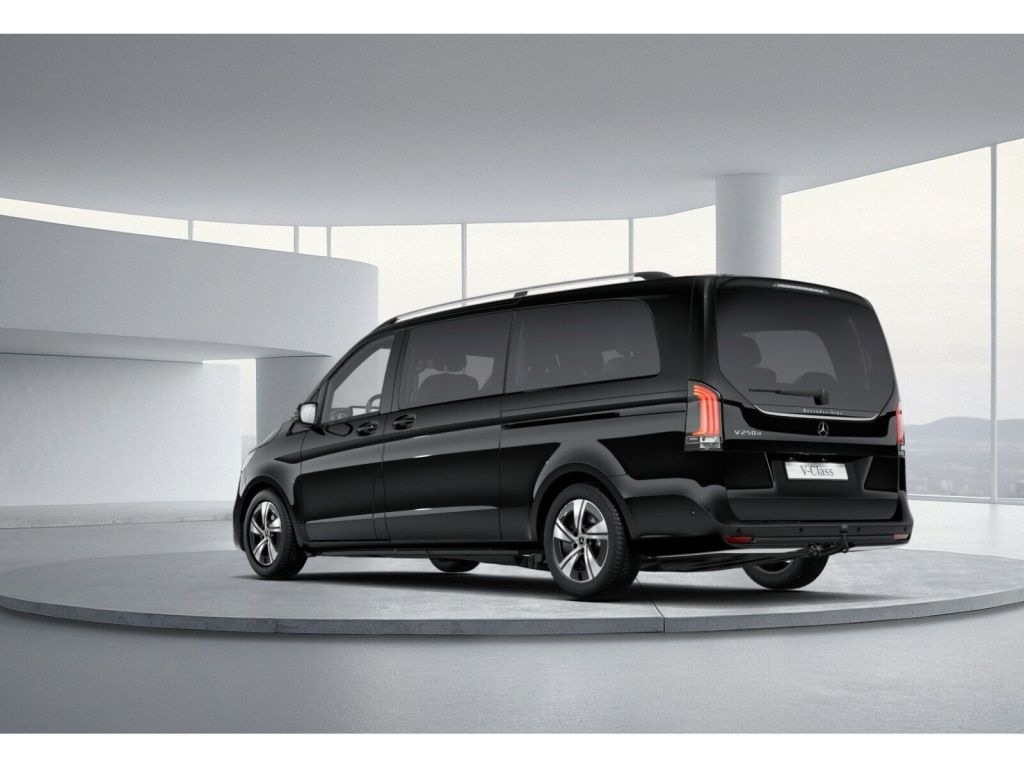 Mercedes-Benz V 250 2026 г. Чёрный, пробег 10900 км