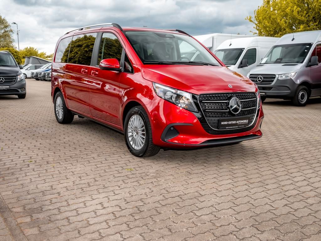 Mercedes-Benz V 220 2025 г. Красный, пробег 10971 км