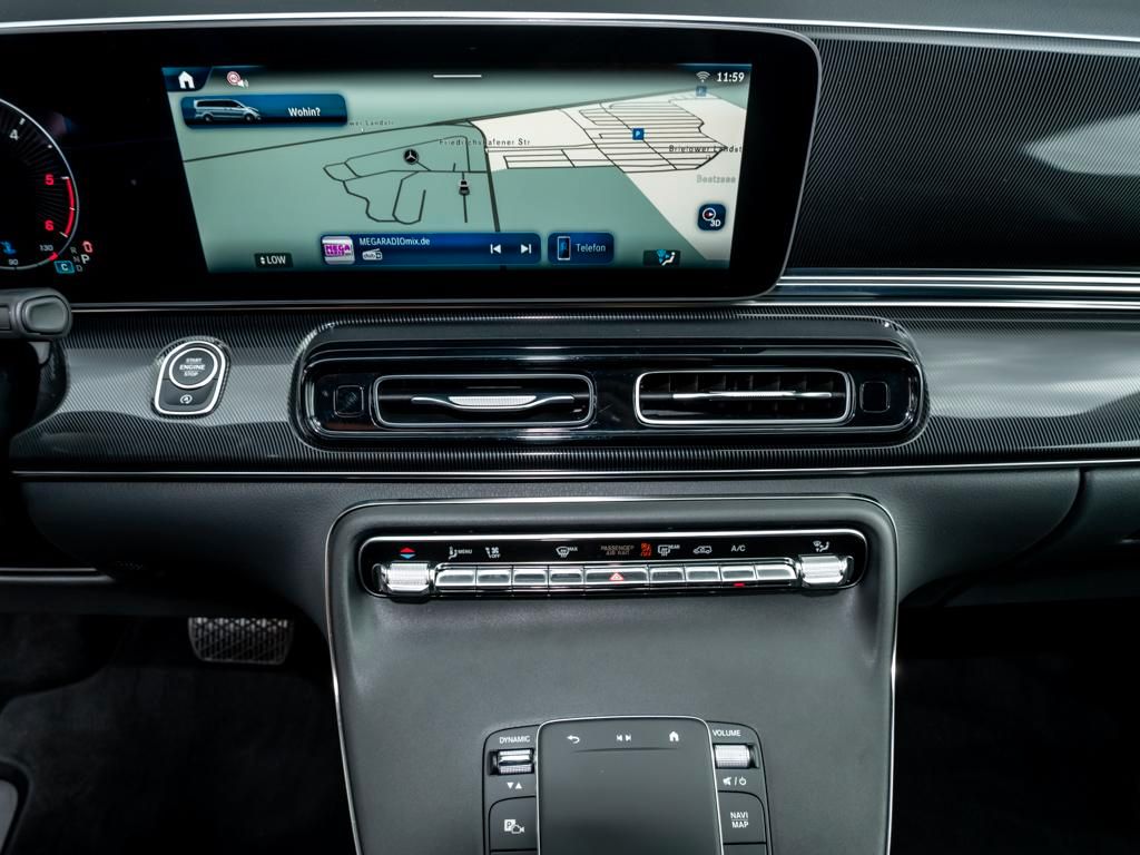 Mercedes-Benz V 220 2025 г. Красный, пробег 10971 км