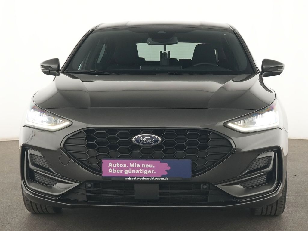 Ford Focus 2022 г. Серый, пробег 28958 км